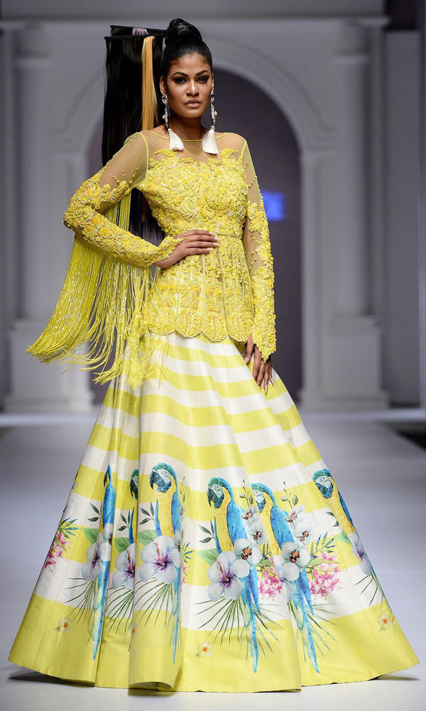 Picture of Yellow flamenco