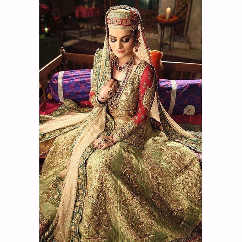 Picture of MINAL KHAN IN A CUSTOM CREATION BY NOMI ANSARI