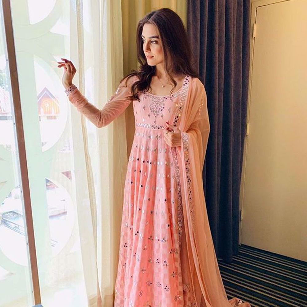Picture of Pretty In Pink @official_mayaali