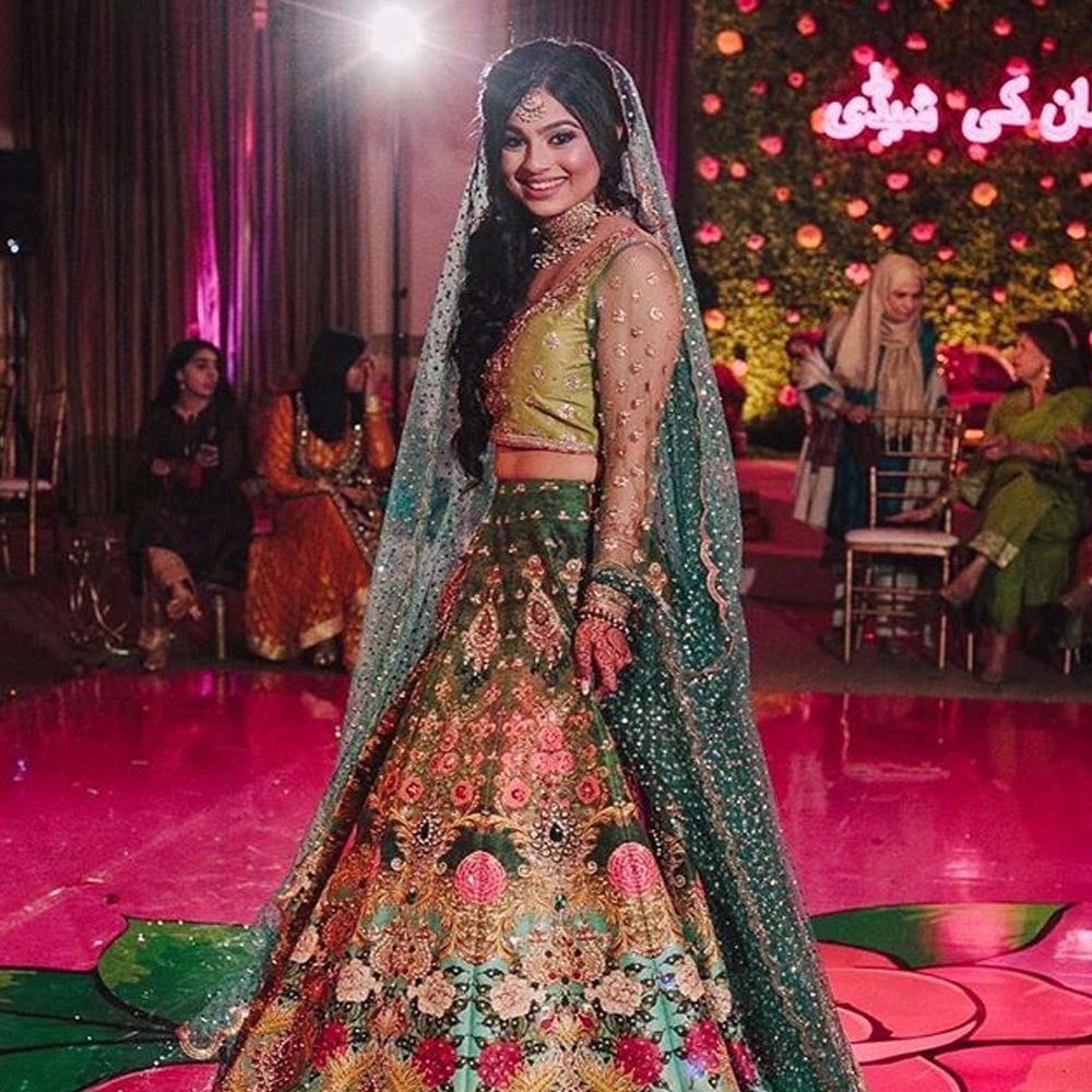 Picture of The lovely @sahrishq in #NomiAnsari at her mendhi in the US - love her whole look