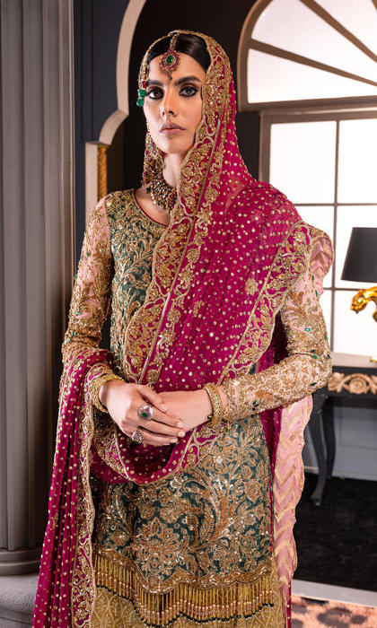 Nomi ansari hotsell mehndi dresses 2019