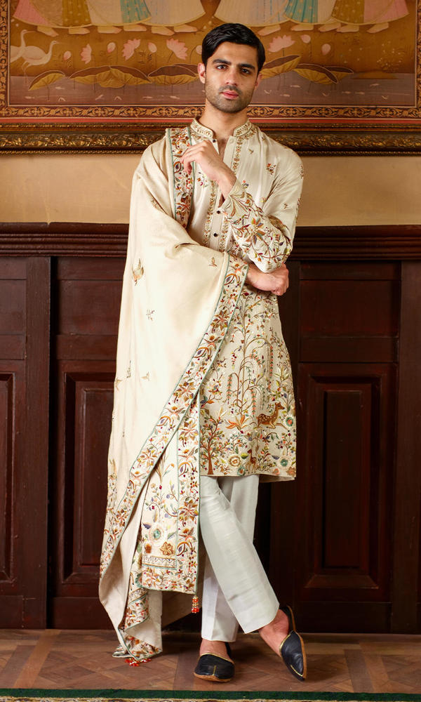 Picture of Ivory Allure